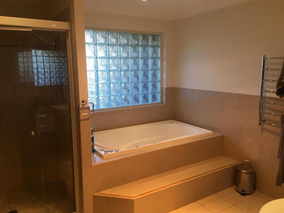 Oceanscape Luxury Beachfront Villas Scotts Head Chambre photo